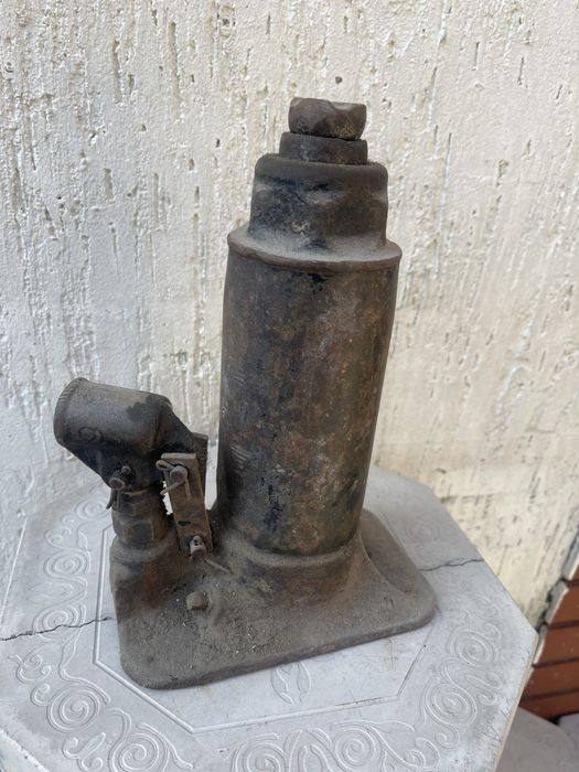 Домкрат советский