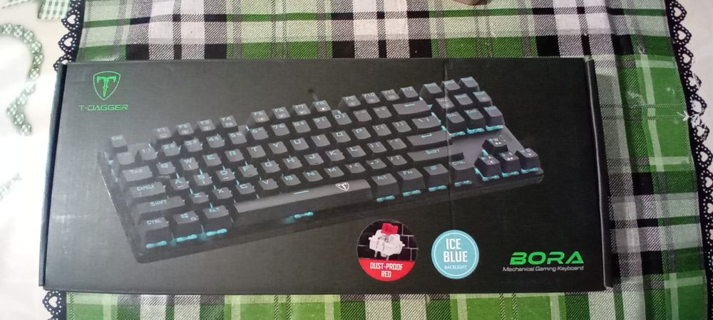 Tastatura gaming mecanica