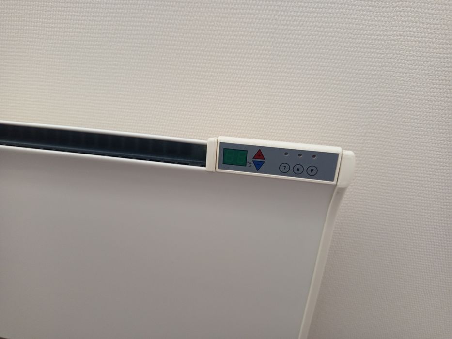 Adax Glamox heating 2000w