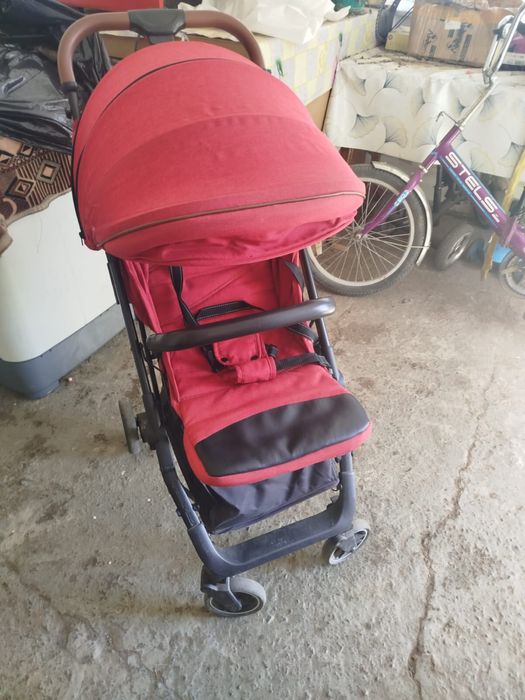 Продам коляску . .