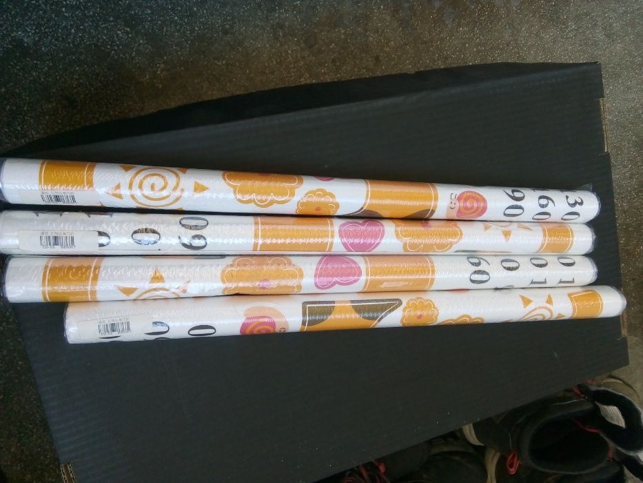 Sticker decorativ grafic crestere masurare inaltime