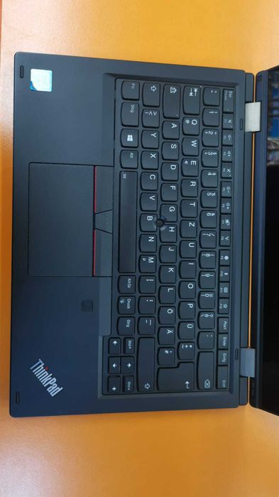 Lenovo Thinkpad I7 8565u, 16gb, 512 nvme  Yoga L390 Touch Screen