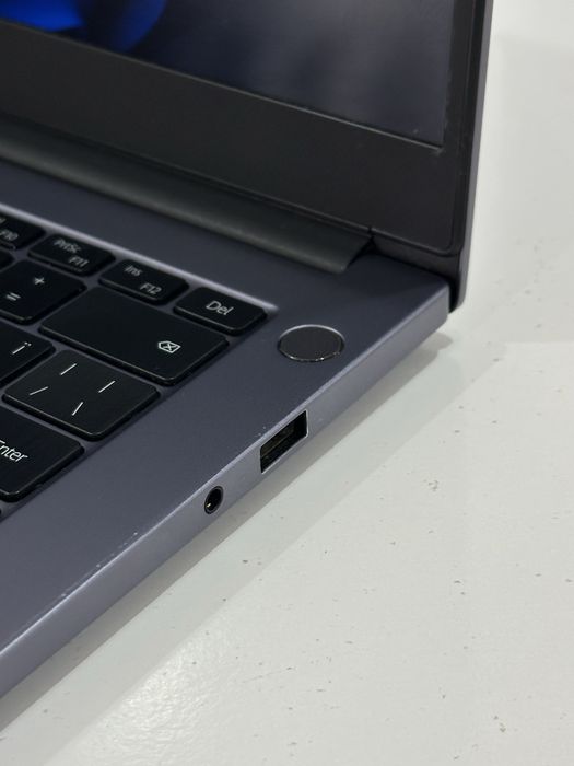 Huawei MateBook D14
