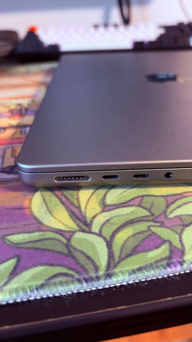 2021 MacBook Pro M1 Pro 512GB 16GB RAM