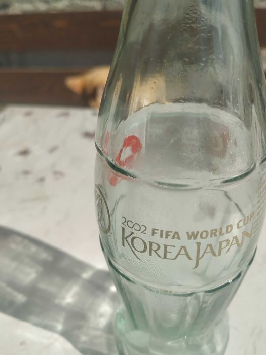 Колекционерска стъклена бутилка Coca Cola FIFA World Cup 2002