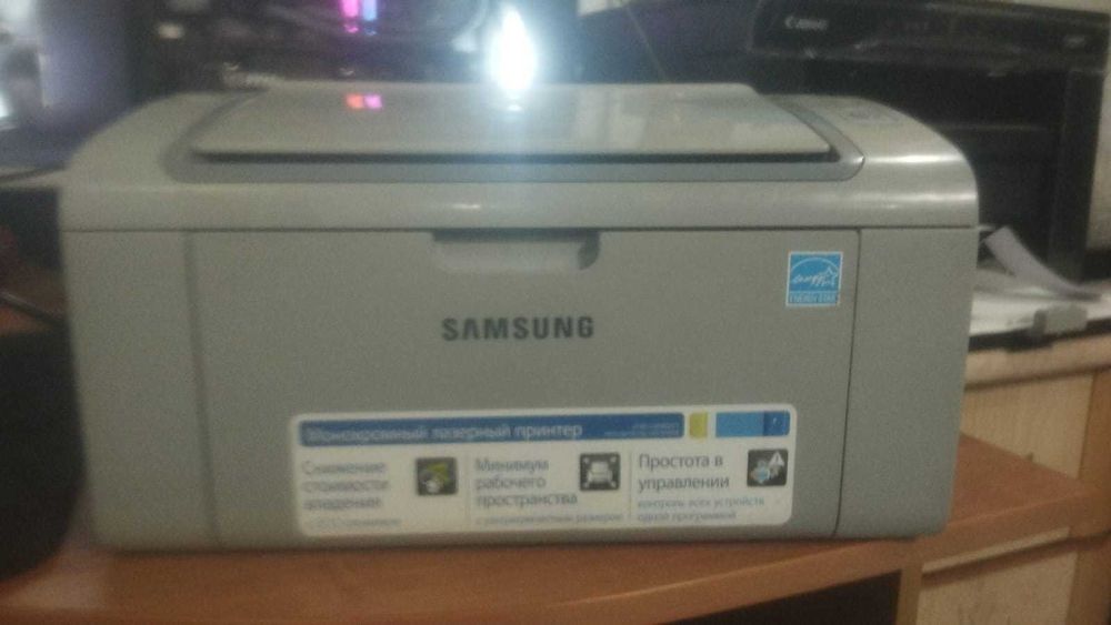 Продам лазерный принтер samsung