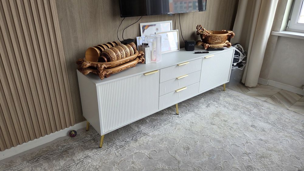 Продам Тв тумба  под телевизор