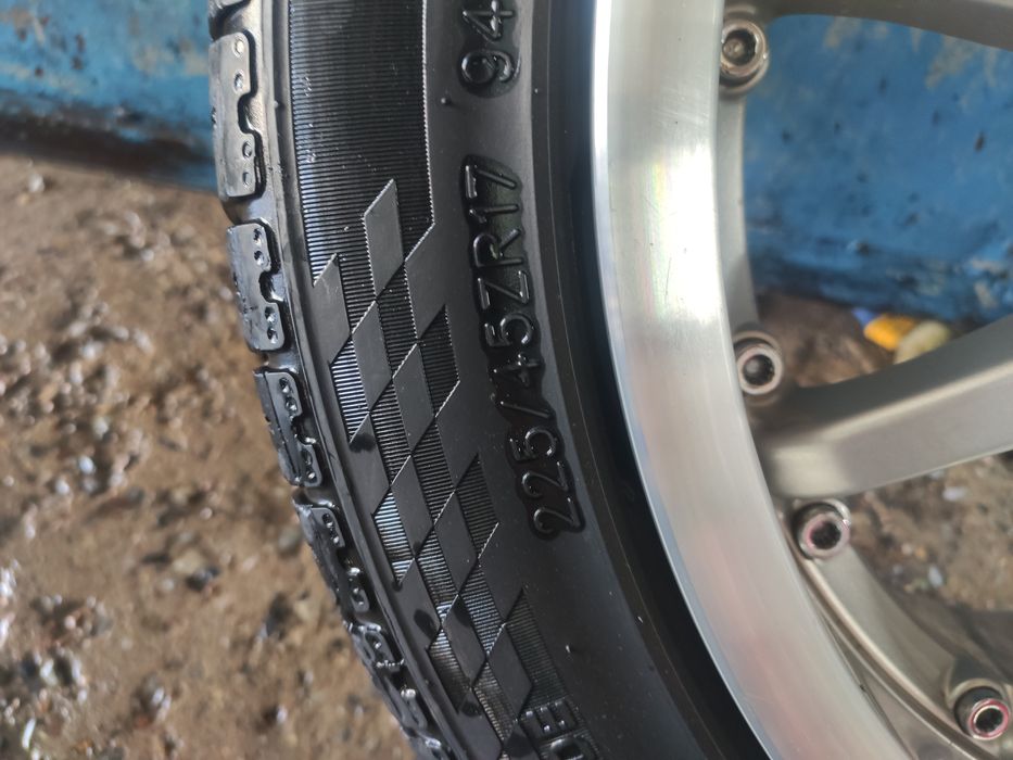 Диски на Ауди, Мерседес