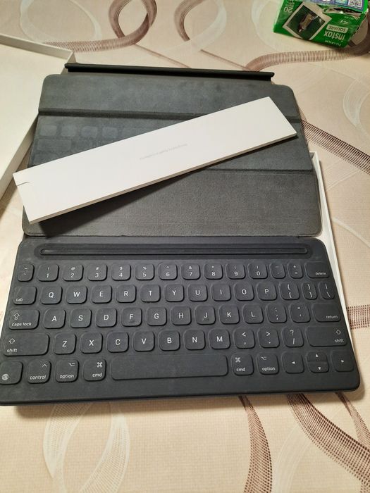 Tastatura Apple Smart Keyboard pentru iPad  Pro 10.5
