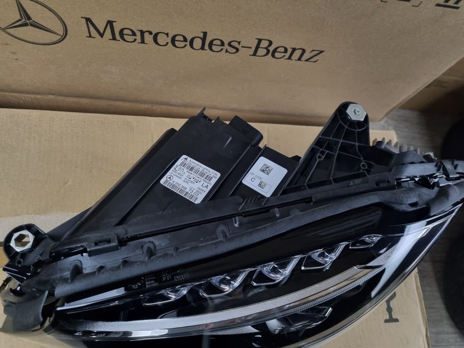 Far nou Led Mercedes C-klass W205