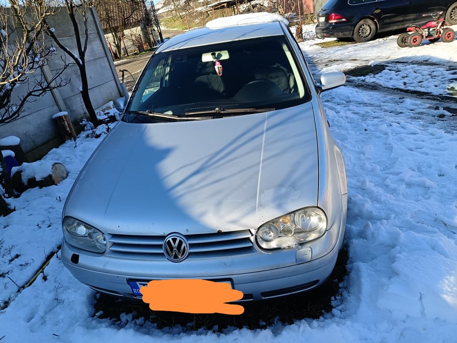 Vând golf IV 1.9 tdi