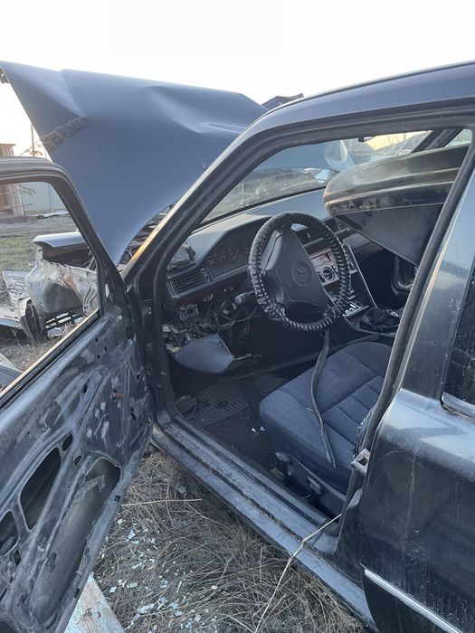 продается Mercedes на разбор