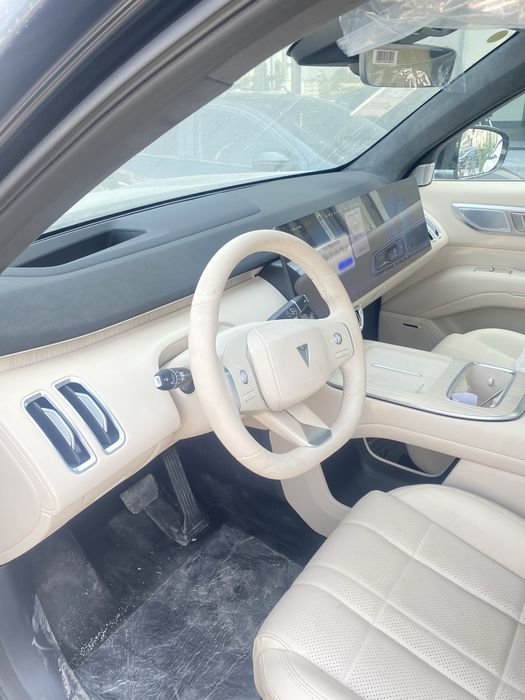 Deepal S09 Full Nalichi