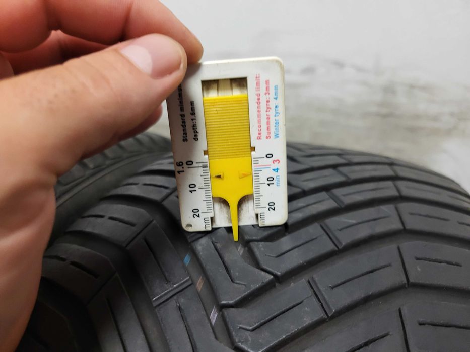 225/40/18 Bridgestone / 215/45/18 Continental / всесезонни гуми