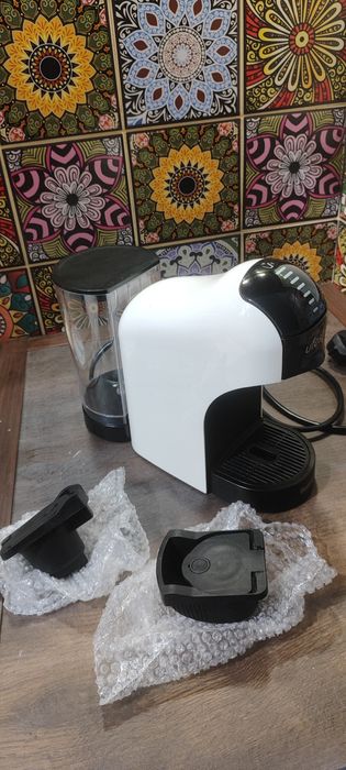 Кафемашина с капсули Ufesa 3 v 1