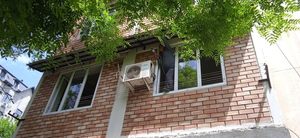 Balkonga g'isht teramiz,Kladka balkon, Керпичная кладка