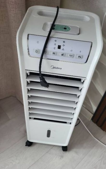 Воздухоохладитель Midea AC100-A
