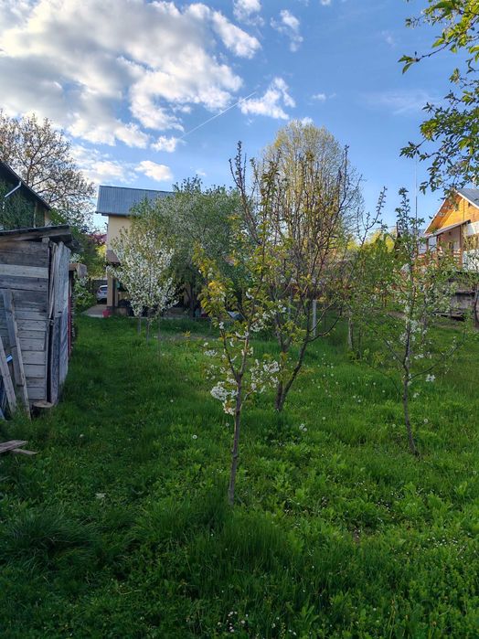 Casa Răzvad, la 5 km de Târgoviște, zonă foarte bună și liniștită