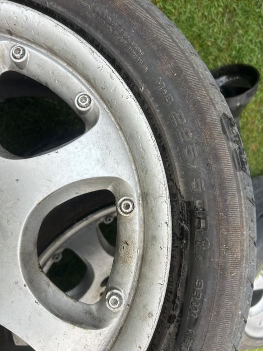 Продам колёса с дисками 225/50/r17