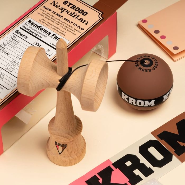 Kendama krom Strogo Napolitan