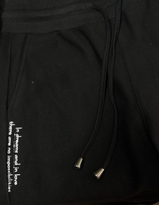 Теплые спортивные брюки, черные