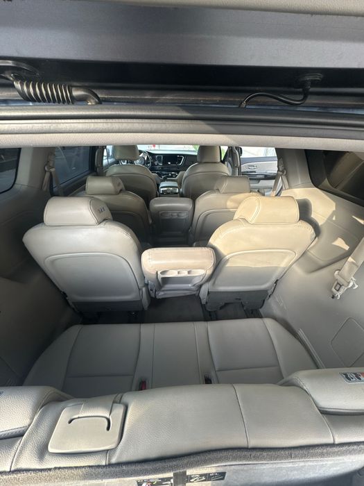 Продается KIA carnival