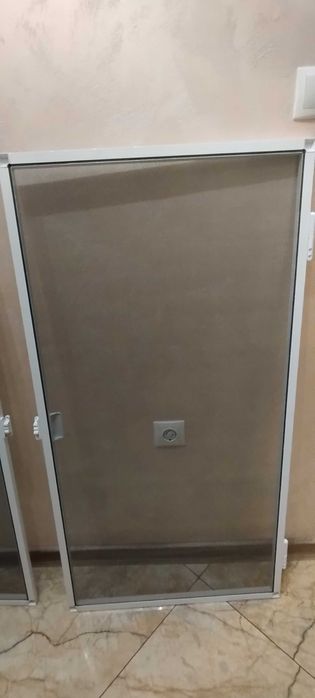 Комарник 2 бр. чисто нови