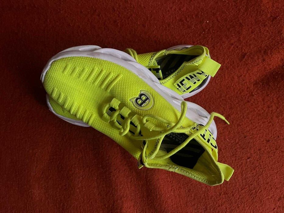 Încalțminte frumușică