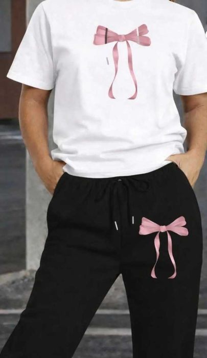 Set pantaloni si tricou de dama