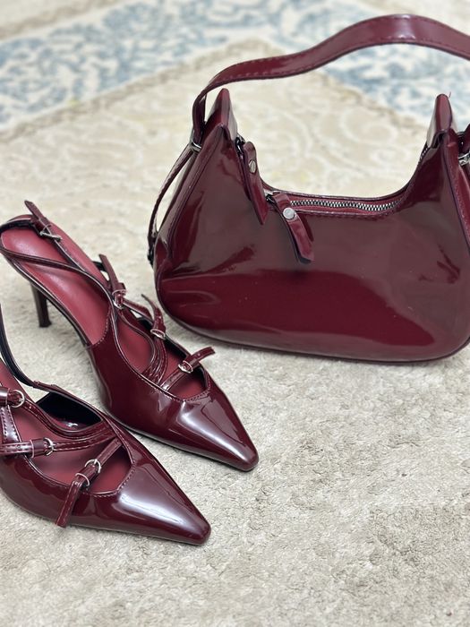 Туфли сумкасымен сатылады