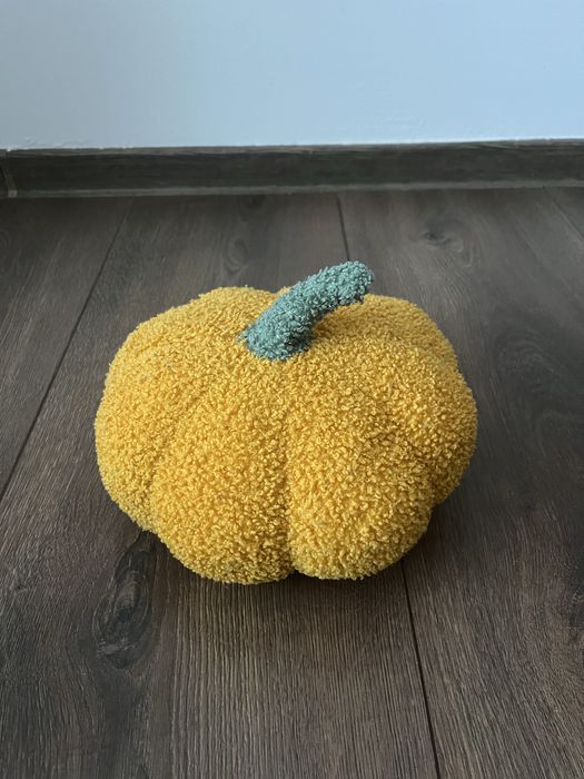 Pernuțe decorative de toamnă (dovleac)