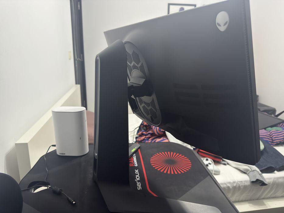 Monitor Alienware AW2521h 25 inch 1920x1080p 360 hz ips