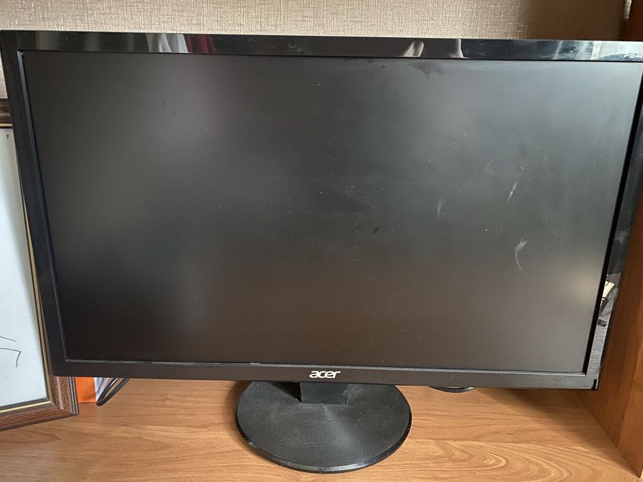 Продаю монитор Acer P246
