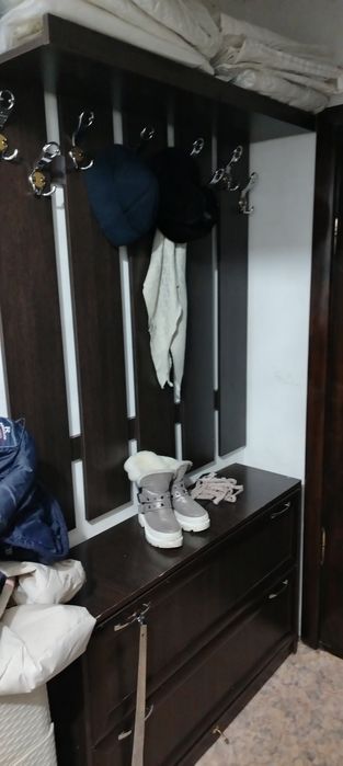 Прихожая удобная