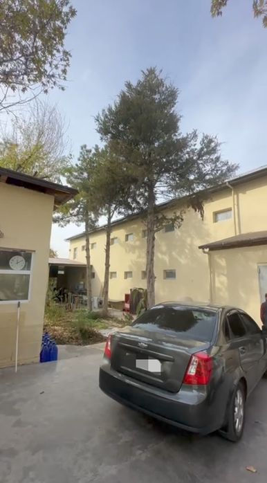 Продается производственное помещение 8 соток Ташкентская обл. Паркент