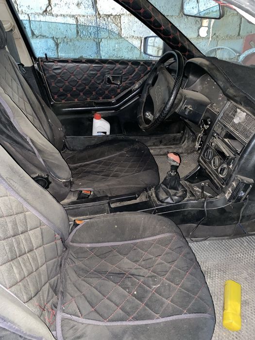 Audi 80  работает нормально