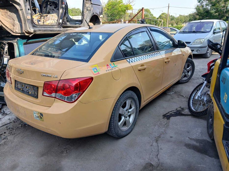 Chevrolet Cruze 1.6 16 V, 2010 г на части