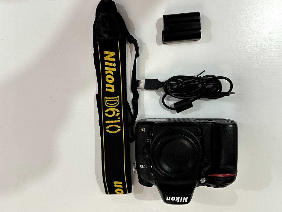 Nikon D610 Body Full Frame FX – Stare Foarte Bună
