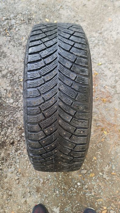 Michelin x-ice north 4. 235 ×55×19