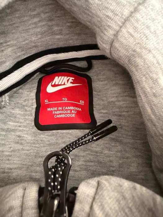 Суичер/ Горнище Nike оригинално