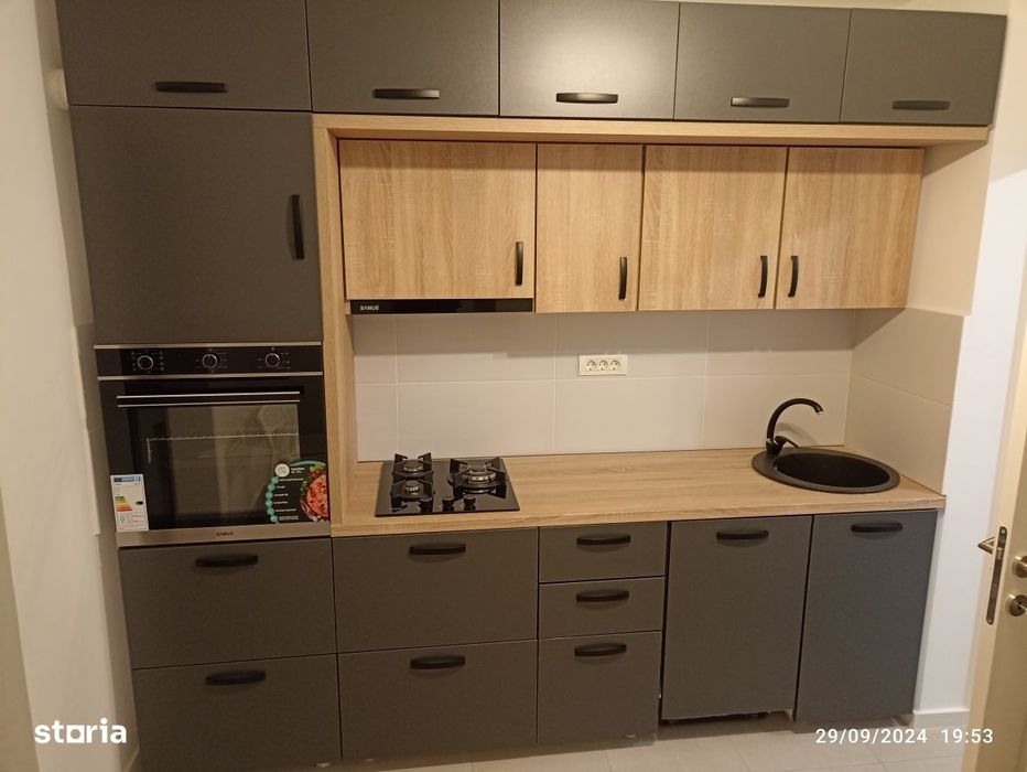 Doua camere MEtrou Costin Georgian - Prima inchiriere