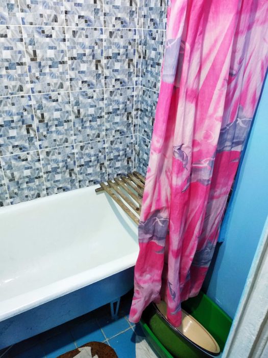 Сдается однокомнатная квартира срочно на долгий срок адрес м-в башлык