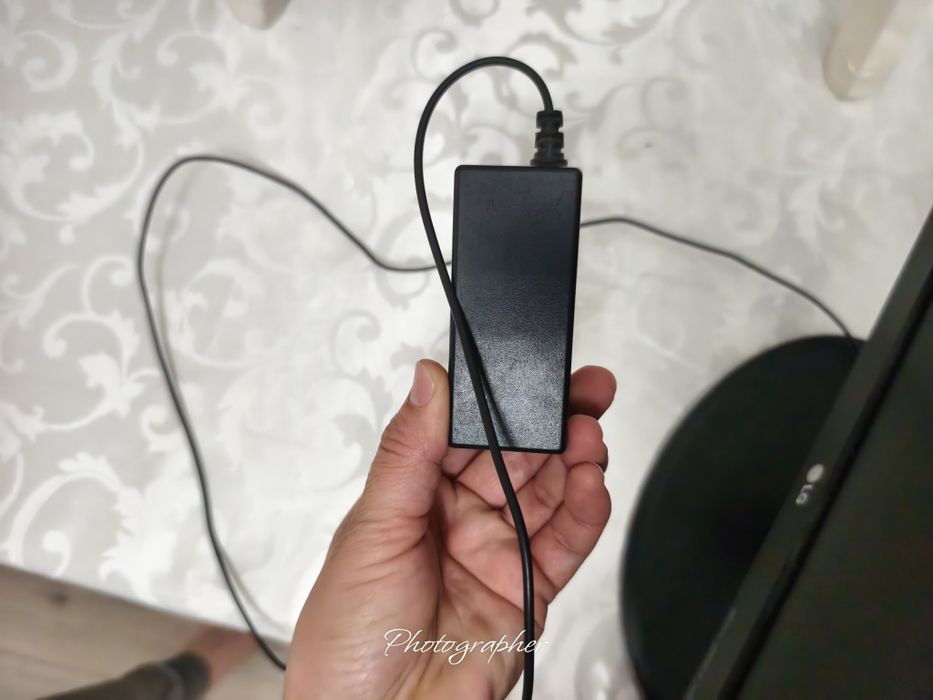 Монитор LG продам рабочий