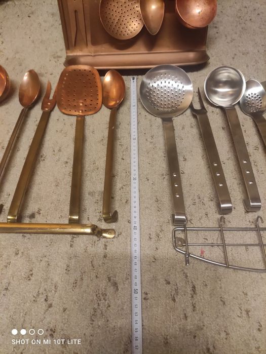 REDUCERE + CADOU!!! Vând ceaun vas bronz masiv