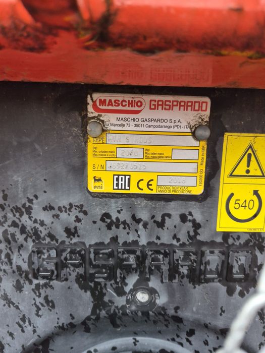 Semanatoare plante prasitoare 8 randuri Gaspardo