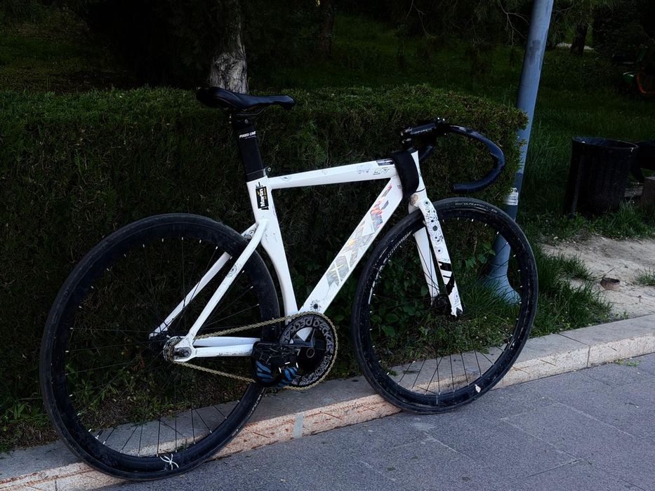 jixf at-7, fixed gear