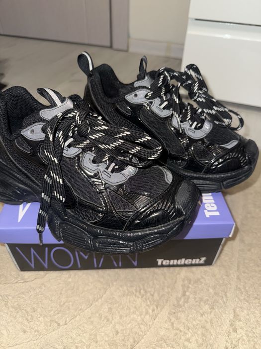 balenciaga 3xL черни