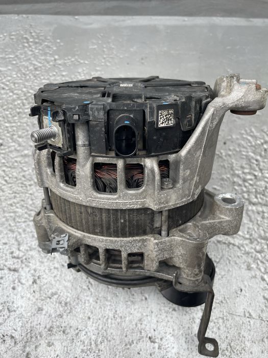 Алтернатор БМВ Г30/ Г31, 530хд (alternator bmw g30/ g31, 530xdrive)