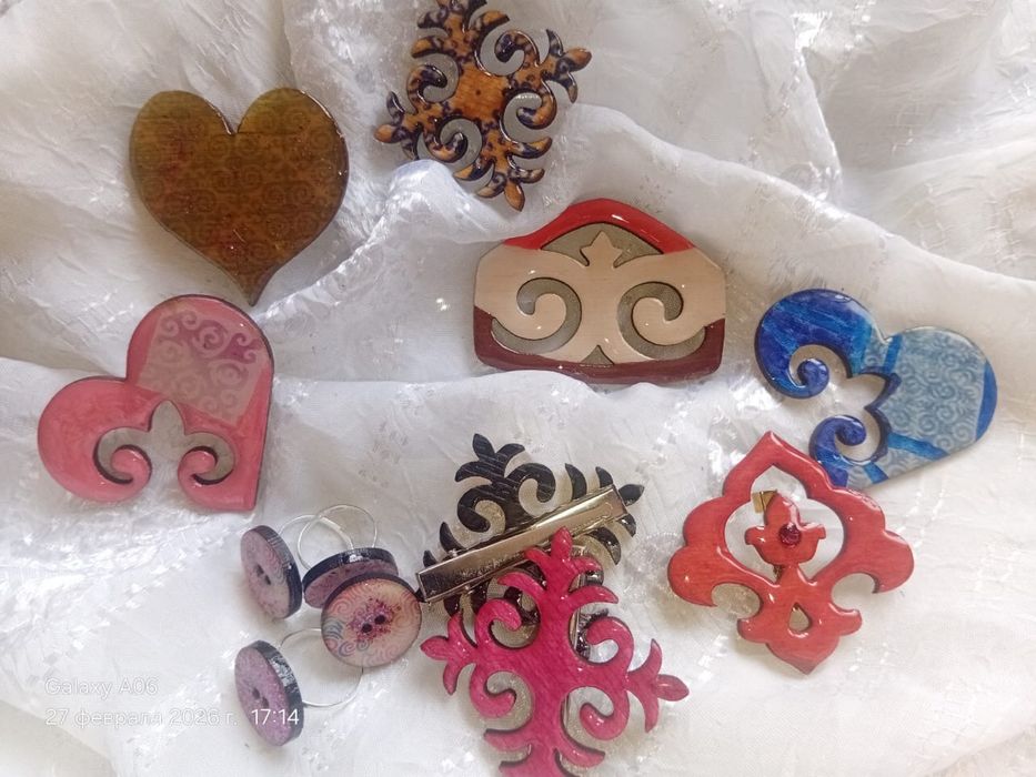 Этно брошь ручная работа