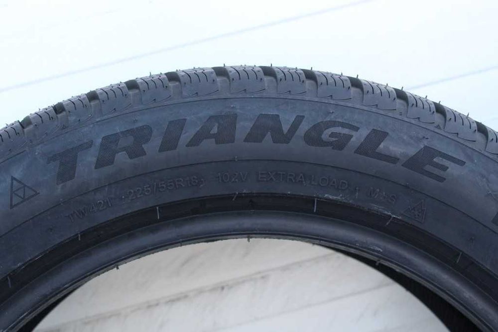 Anvelope iarna noi 225/55R18, 102V, XL, Triangle, DOT 2025